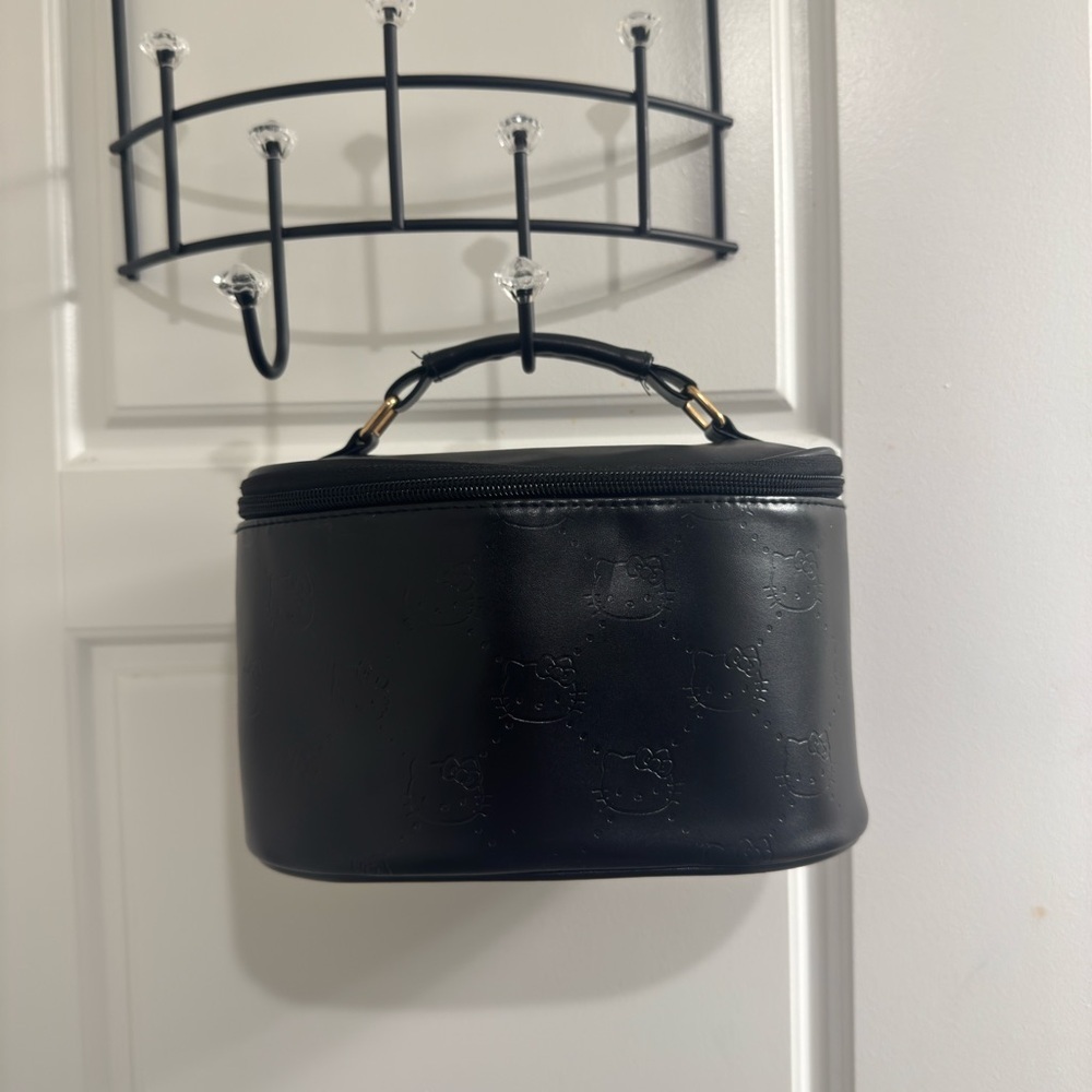 Hello Kitty Black Embossed Women's Makeup bag 🖤🐈‍⬛
